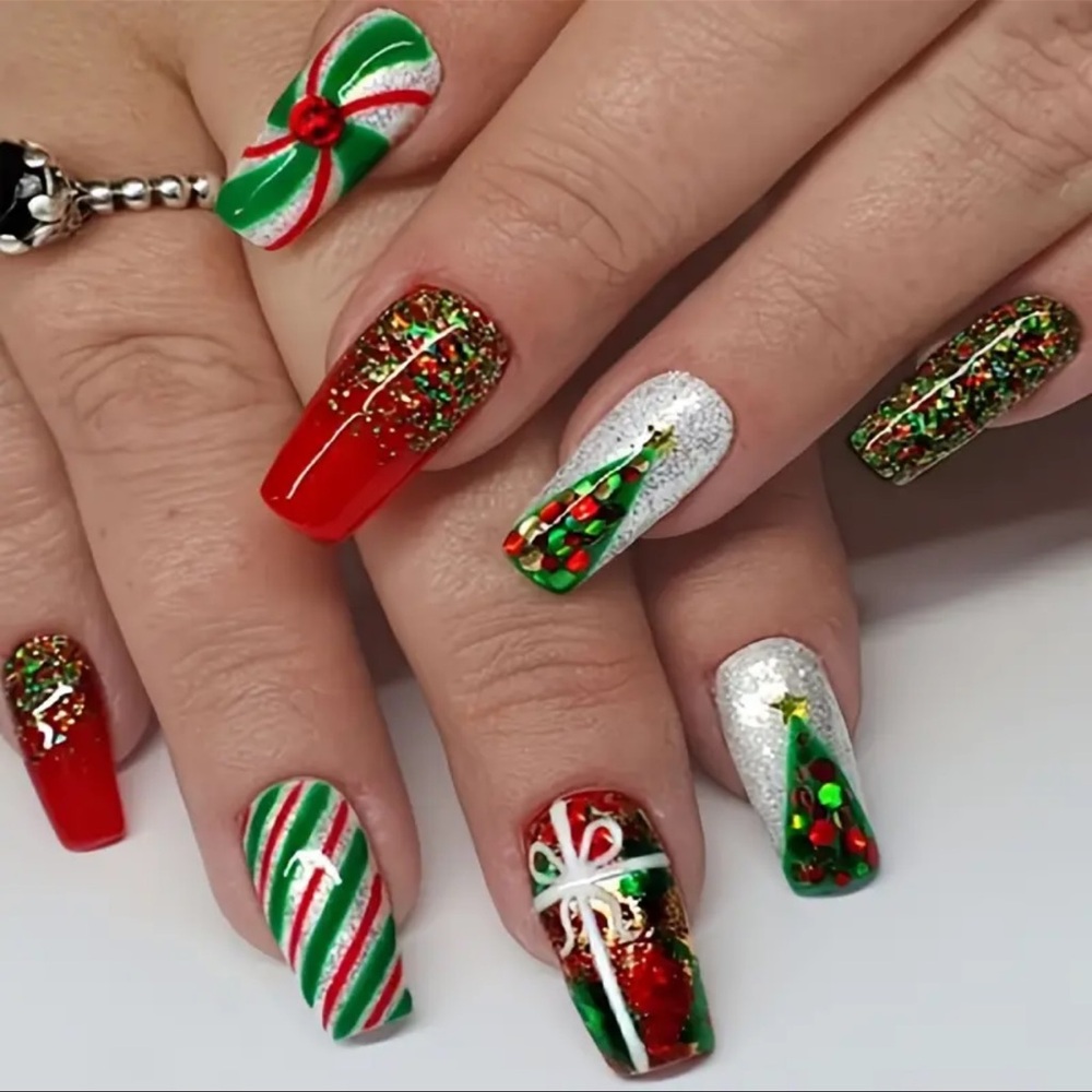Press-On Nails, NIB, Red, White & Green, Christmas Manicure, Be Party Re…